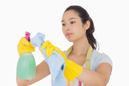 Professional pre-occupancy cleaning in a SW1 flat or townhouse